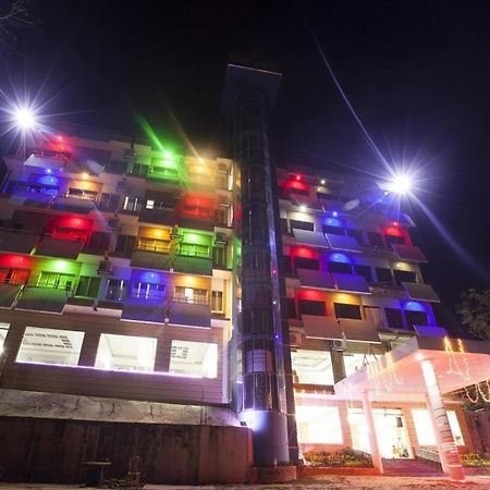 Hotel Night Heaven Bāndarban 外观 照片