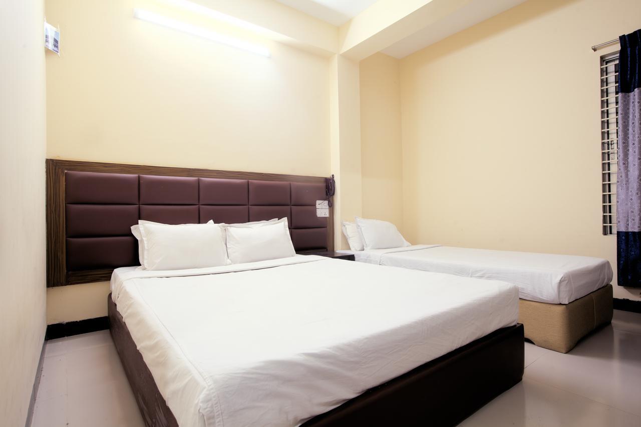Hotel Night Heaven Bāndarban 外观 照片